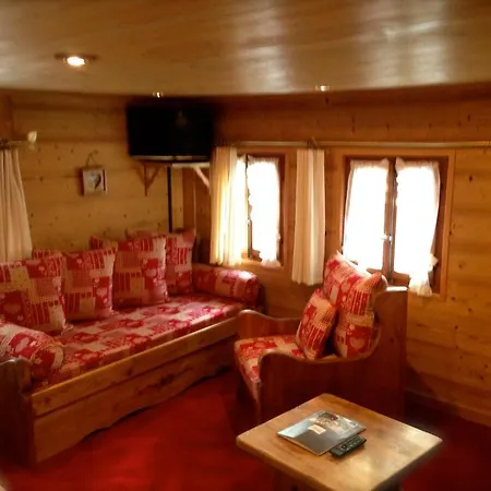 Estalagem De La Poste 2*